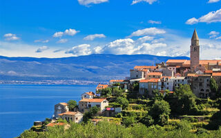 Chorvatsko Na Kole - Čtyři Ostrovy Severního Jadranu - Hotel - ilustrační fotografie
