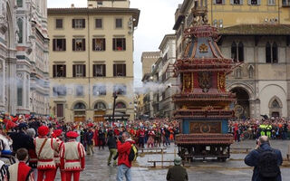 Florencie, kolébka renesance a velikonoční slavnost ohňů 2015 - ilustrační fotografie