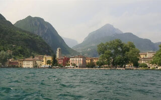 Itálie - Turistika U Italských Jezer - ilustrační fotografie