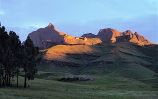 JAR a Lesotho – Dračí hory - ilustrační fotografie