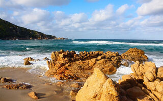 Korsika - ostrov krásy, ubytování v hotelu *** s polopenzí - ilustrační fotografie