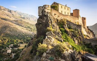 Korsika - ostrov krásy, ubytování v hotelu ***  s polopenzí - ilustrační fotografie