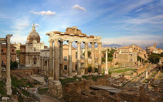 Léto v Římě - odpočinek, koupání a historie - ilustrační fotografie