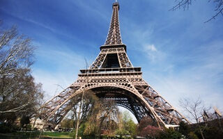 Paříž - kouzelné město - ilustrační fotografie