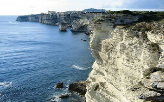 Sardinie a Korsika - ilustrační fotografie