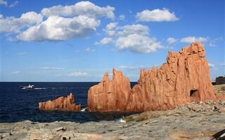 Sardinie – smaragdový ostrov na kole - ilustrační fotografie