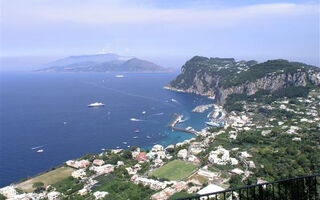 To Nejlepší Z Neapolského Zálivu S Pobytem Na Termálním Ostrově Ischia - ilustrační fotografie