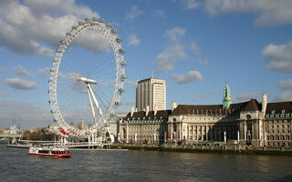 Velká Británie - Londýn - Perla Na Temži (Letecky) - ilustrační fotografie
