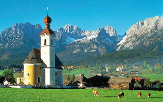 Velká Tyrolská Cesta S Květinovým Korzem *** - ilustrační fotografie