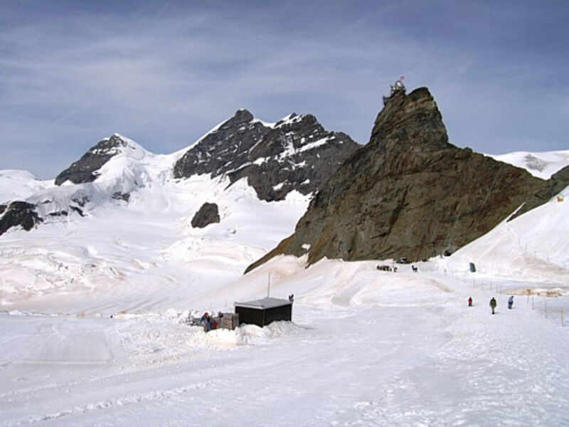 Alpská trilogie – Mönch, Fiescherhorn a Jungfrau