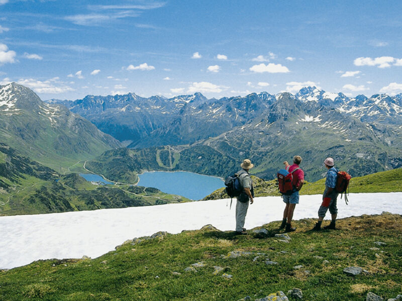 Alpské Parky A Střediska Rakousko - Švýcarského Pomezí
