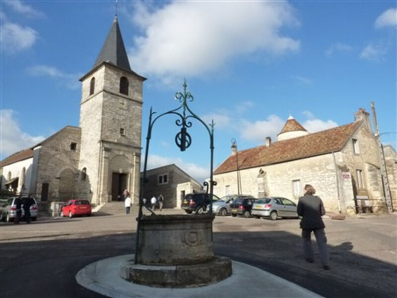 Beaujolais a Burgundsko, víno a kláštery 2014