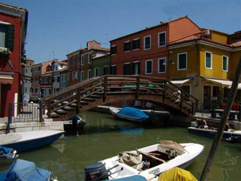Benátky, ostrovy, slavnosti gondol a Bienále