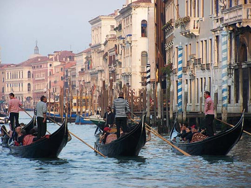 Benátský Záliv S Koupáním A Poznáváním ***