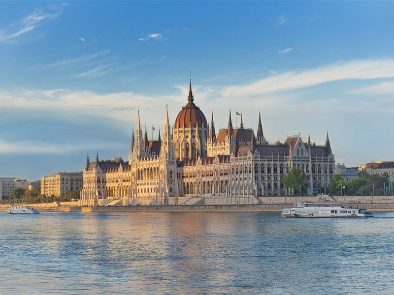 Bratislava - Vídeň -  Budapešť plavba lodí po Dunaji do Vídně