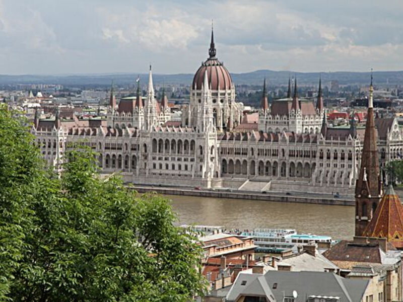 Budapešť A Okolí Se Stewardy (Bez Nočních Přejezdů)