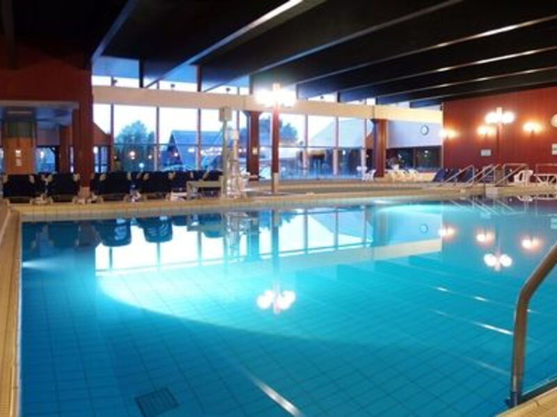 Buk - Hotel Danubius 4*All Inclusive - Výhodné Pobyty Na 4 Noci, Poukázka Na 10 Euro Wellness V Ceně