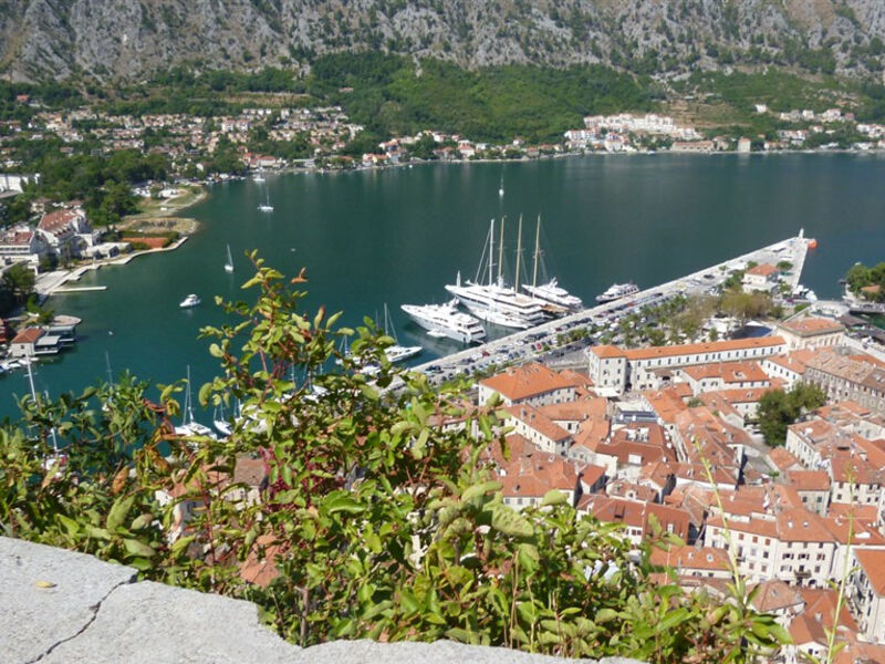 Horami K Moři Černé Hory - Hotel