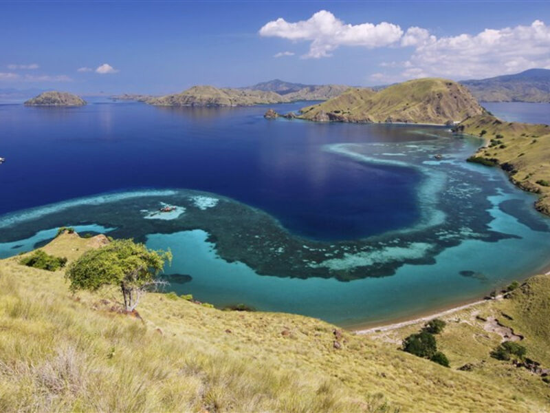 Indonésie - Dobrodružná Exotická Cesta Po Ostrovech Indonésie S Turistikou