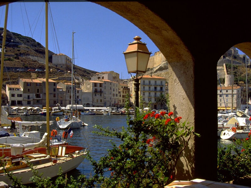 Korsika - Nejmenší Světadíl