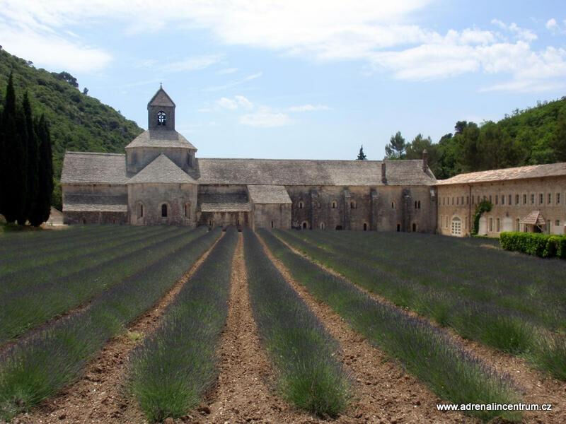 Krásy Provence Na Kole
