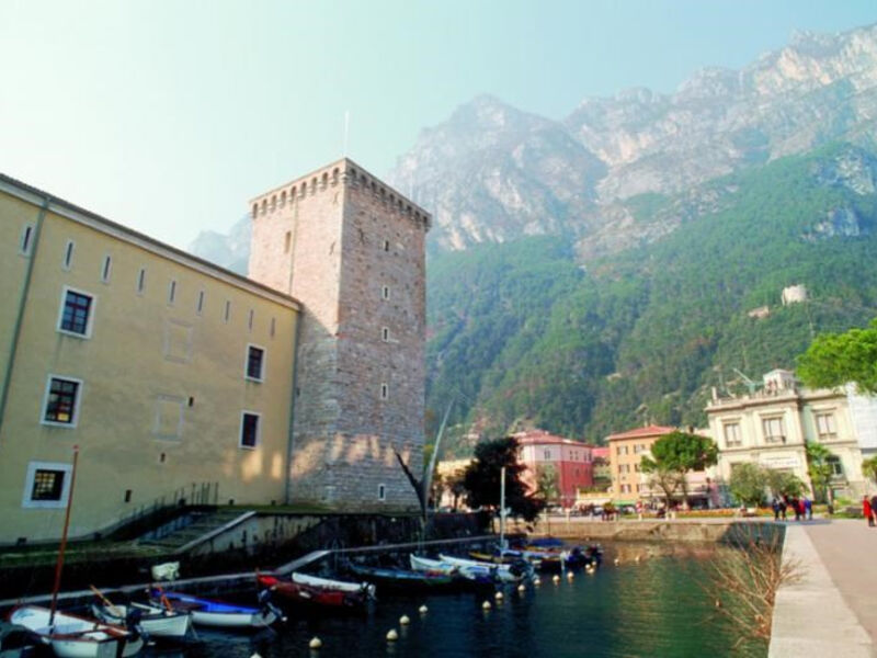 Lago di Garda a opera ve Veroně