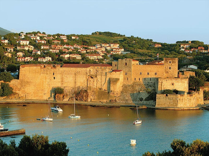 Languedoc A Roussillon, Země Moře, Hor A Katarských Hradů