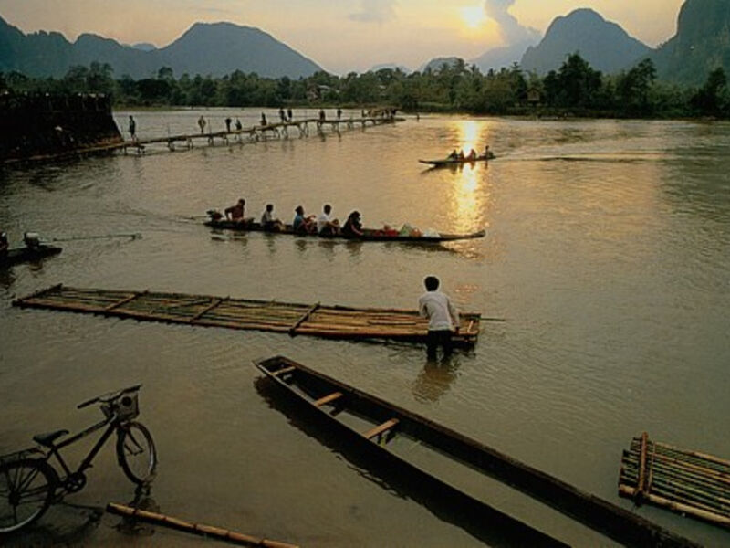 Laos na kole