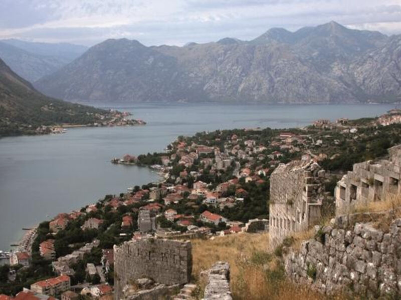 Lehká turistika v Černé Hoře s koupáním na Jadranu