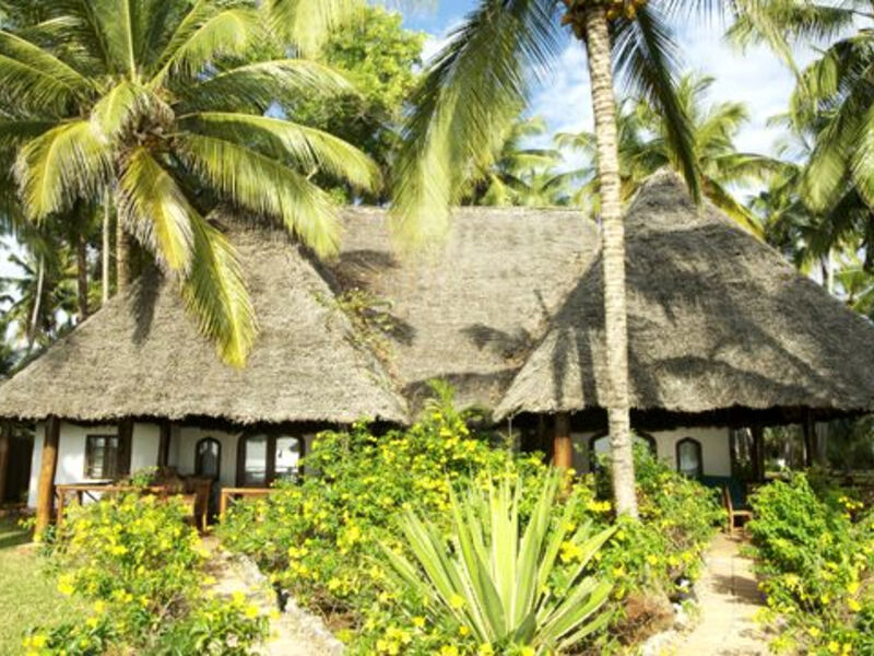 Luxusní Safari V Keni S Pobytem Na Zanzibaru - Blue Bay Beach Resort 4*