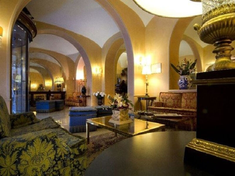 Marcella Royal Hotel