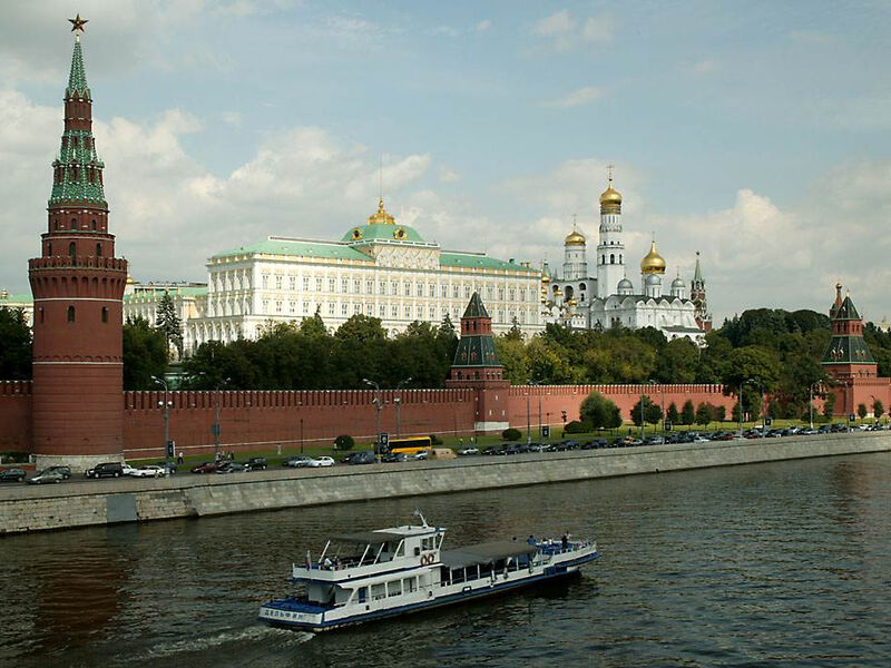 Metropole Ruska - Moskva A Petrohrad ***