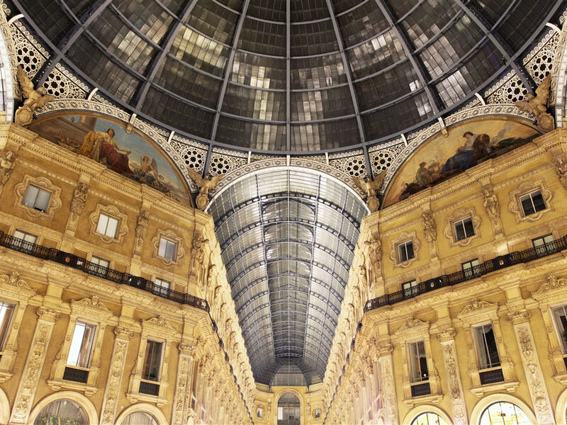 Milano a opera v La Scale, freska L. da Vinci 