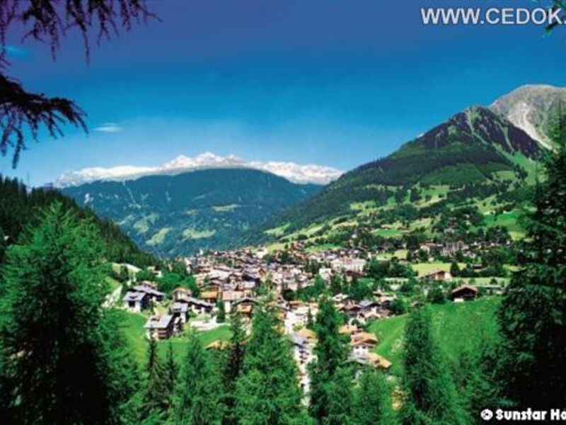 Nejkrásnější Motivy Alp Arlberskou Drahou A Trasou Bernina A Glacierexpresu