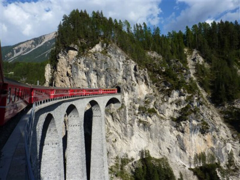 Ochutnávka Švýcarska s lázněmi a turistikou