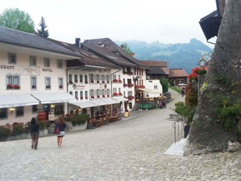 Ochutnávka Švýcarska s termály a turistikou