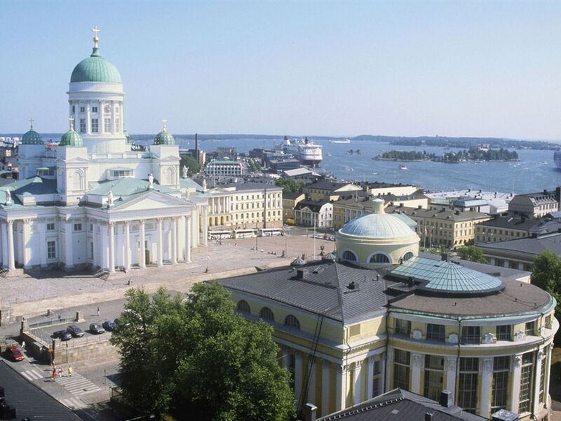 Petrohrad a okruh pobaltskými republikami s návštěvou Finska