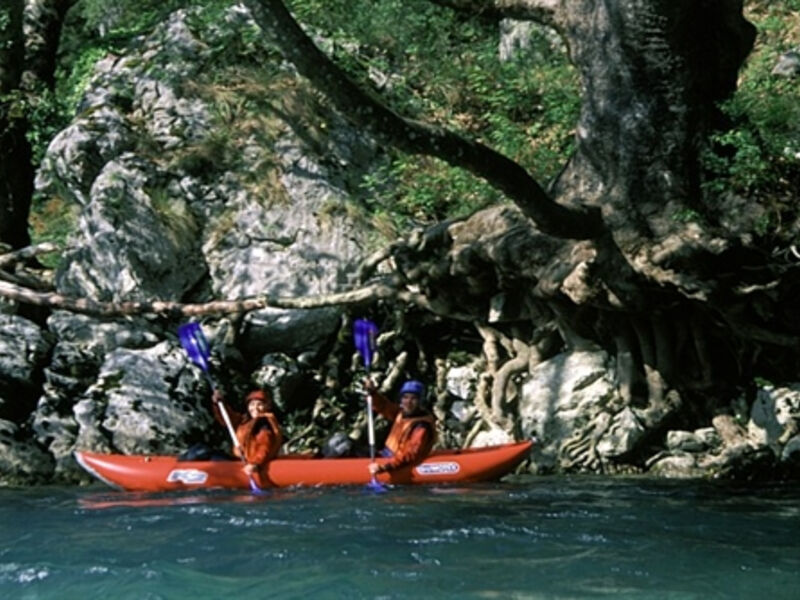 Rafting a kanoe v Řecku