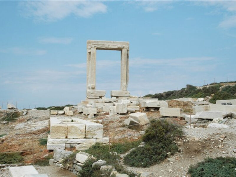 Santorini - Paros - Naxos
