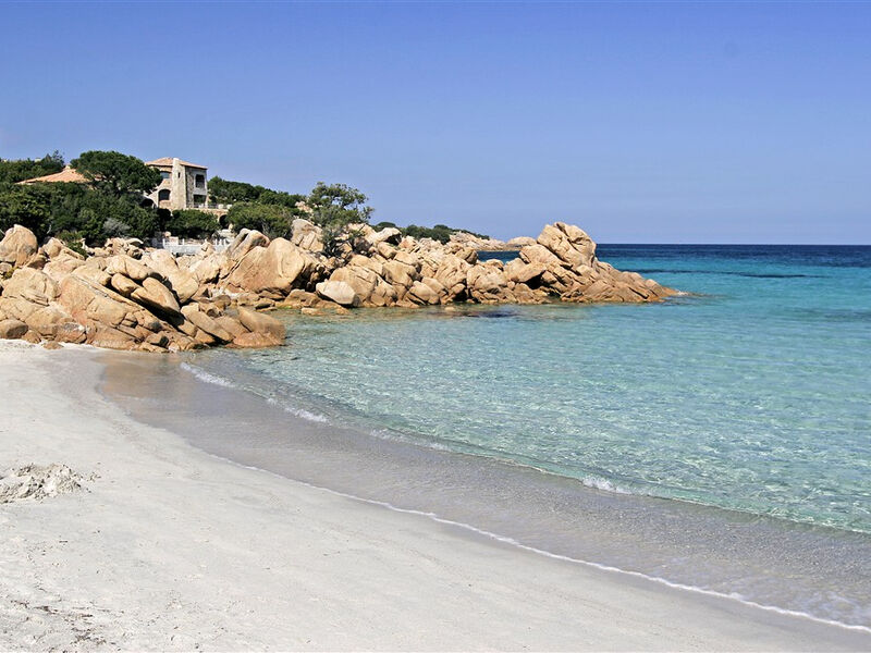 Sardinie - ostrov bílých pláží a nurágů