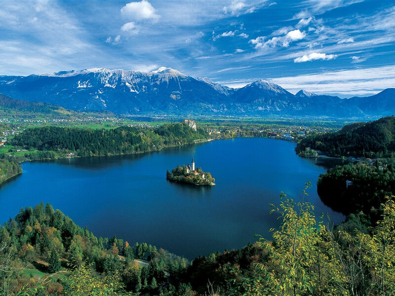 Slovinsko, Jezerní Ráj A Julské Alpy