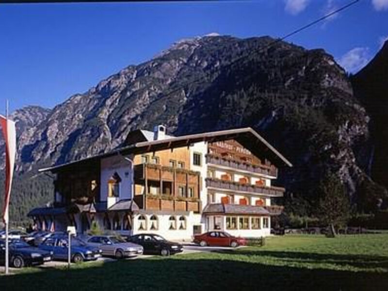 Steeg - Lechtálské Alpy - Ráj Alpské Turistiky  ***+