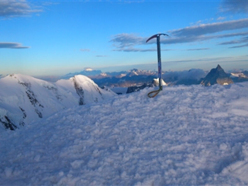 Švýcarské čtyřtisícovky – noc na střeše Alp
