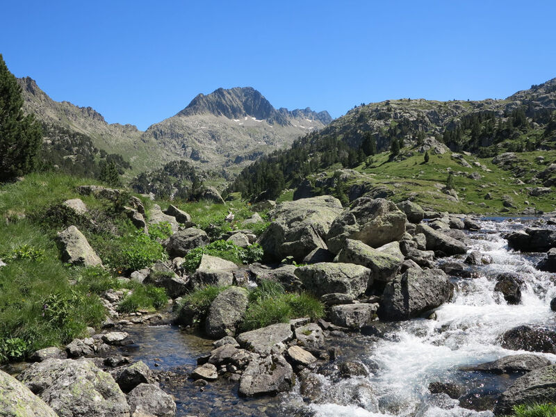 Úchvatné Národní Parky Španělských Pyrenejí