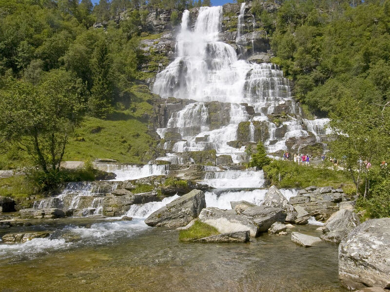 Vodopády A Ledovce Norska